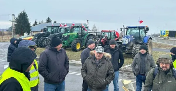 Poland-farmers-e1706115445396-600x312