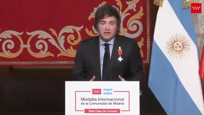 9C4C18FAA2D8F537080E2397353BEAA7_video_dashinit