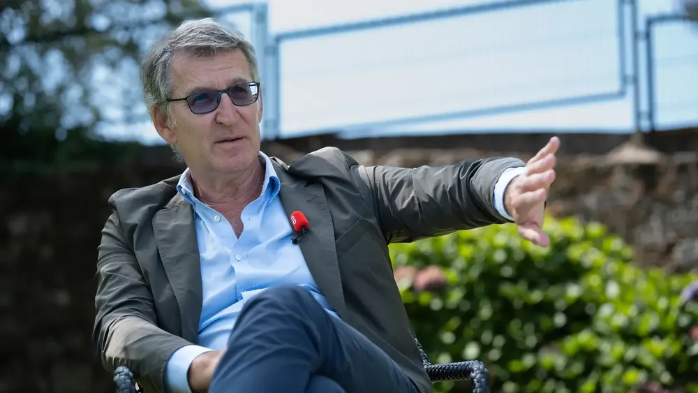 feijoo-pregunta-sanchez-calla-fraude-compromisos-zapatero-maletas-delcy_97