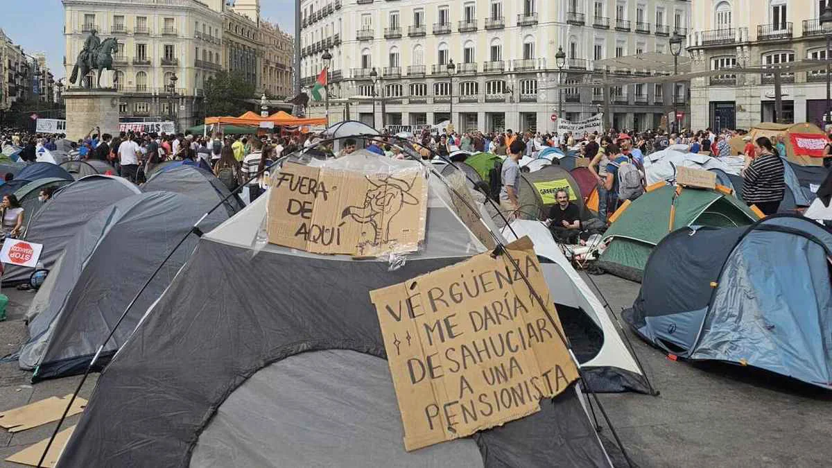 Acampada-en-Sol-X