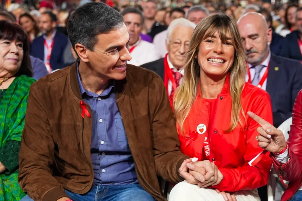 EuropaPress_6379982_presidente_gobierno_pedro_sanchez_esposa_begona_gomez_vicepresidenta_fe3755a1e94a