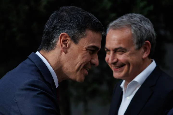sanchez-y-zapatero (1)