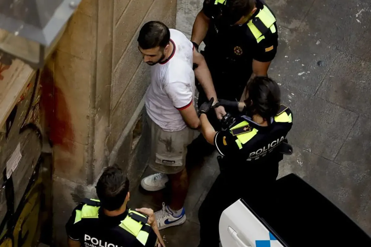 momento-detencion-barcelona_98-1-1