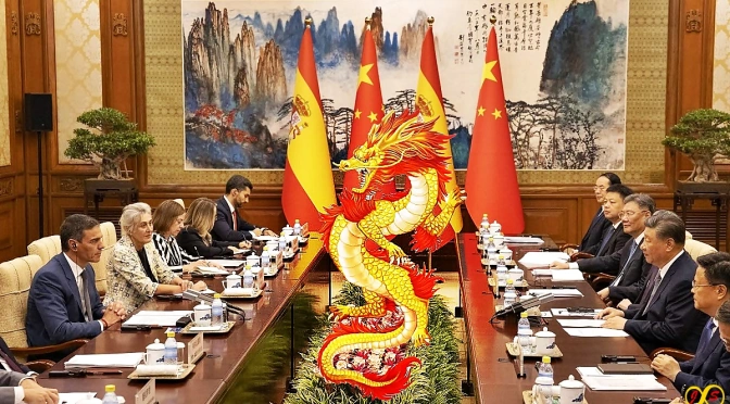 pedro-sanchez-xi-jinping-dragon-imperial