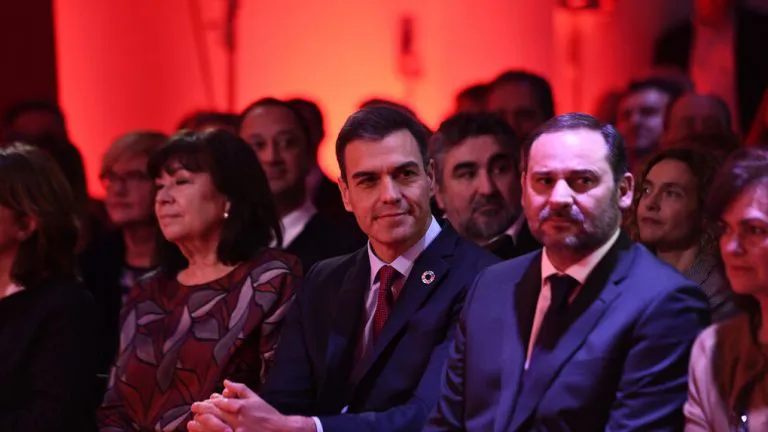 Pedro-Sanchez-Jose-Luis-Abalos_1230187044_13276791_1020x574-768x432