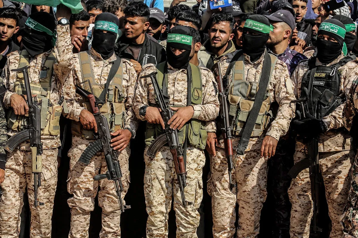 EuropaPress_6487670_30_january_2025_palestinian_territories_khan_yunis_fighters_from_the_qassam1