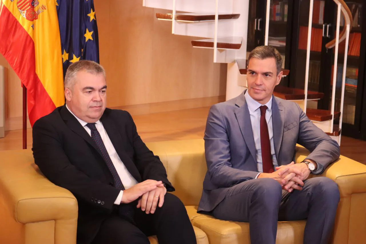 photo_2025-11-18_19-17-54