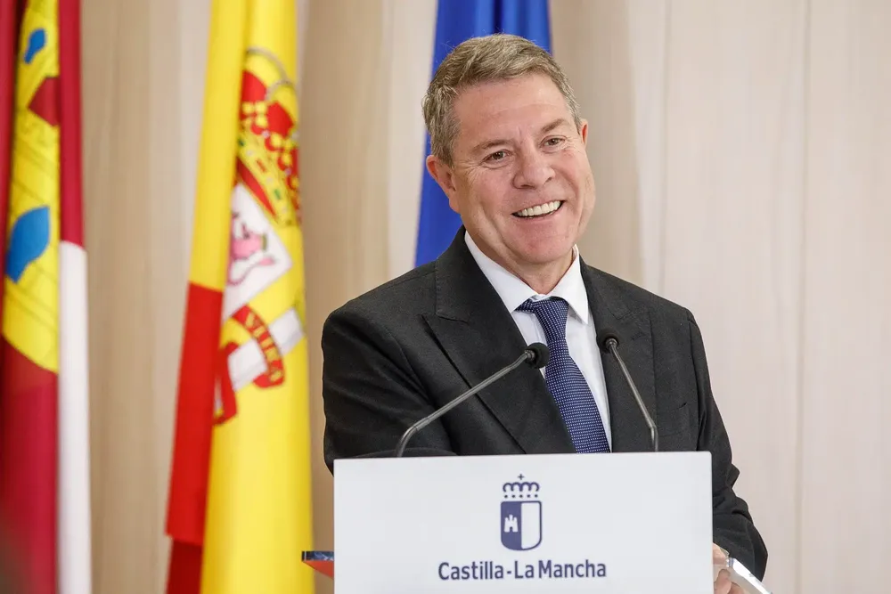 EuropaPress_6668967_presidente_c_lm_emiliano_garcia_page.jpg