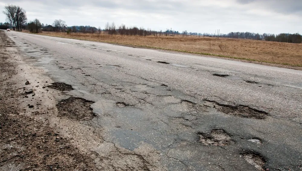 informe-demoledor-el-52-de-las-carreteras-espanolas-estan-en-peor-estado-que-en-los-anos-80
