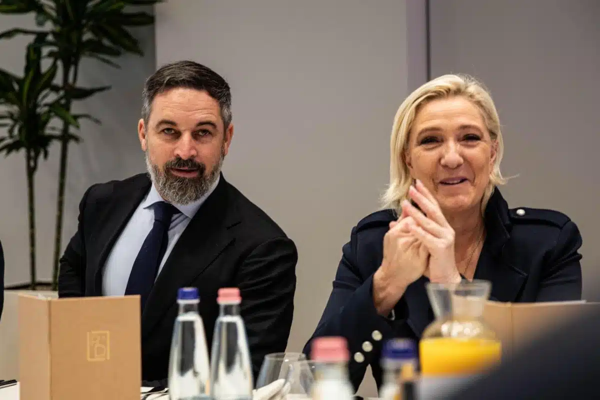 ABASCAL-LE-PEN.jpg