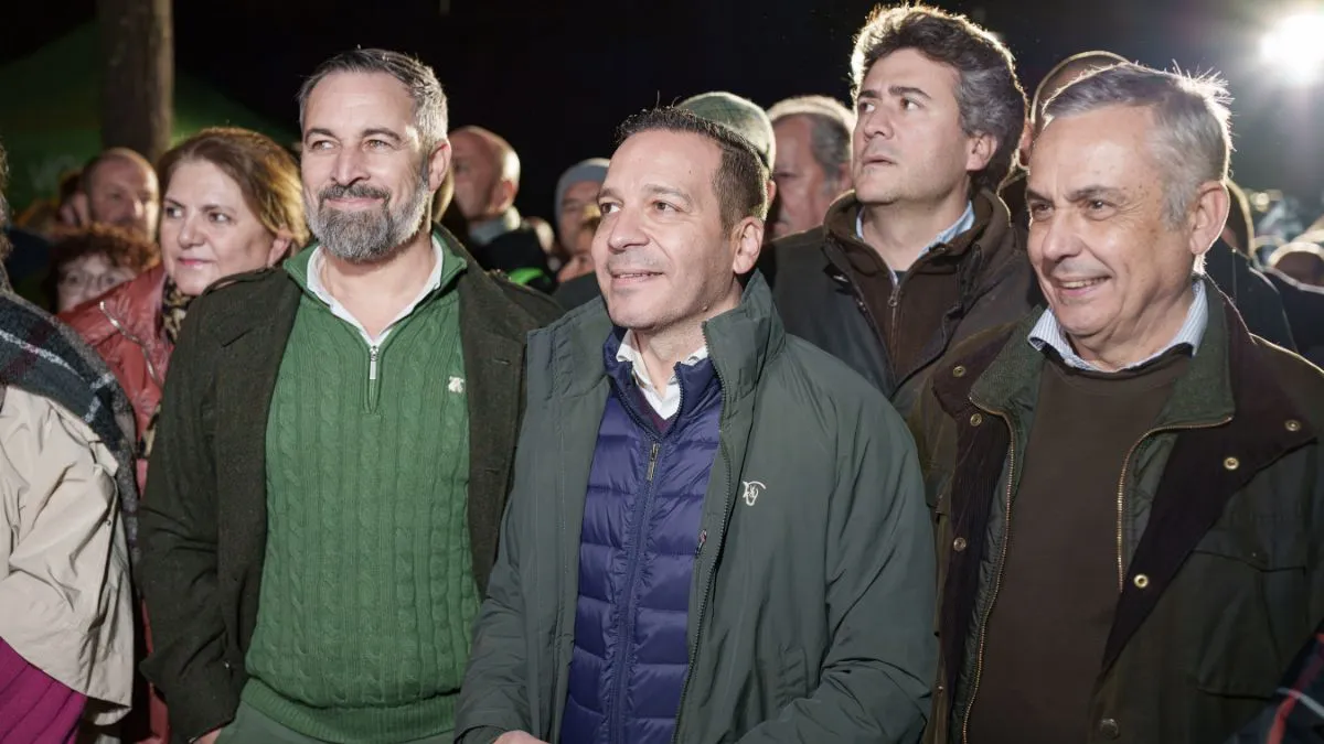 vox-paraliza-negociaciones-extremadura-pp