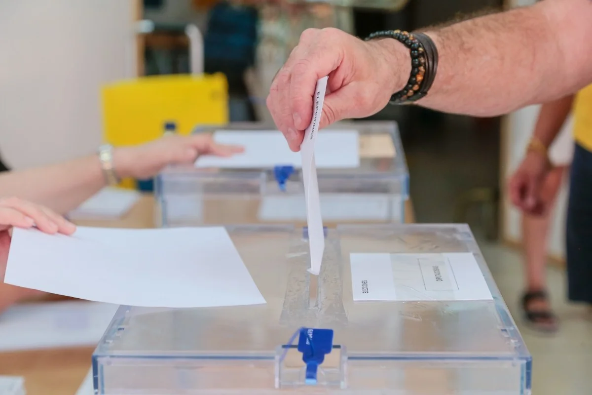 EuropaPress_5907929_votacion_elecciones-1