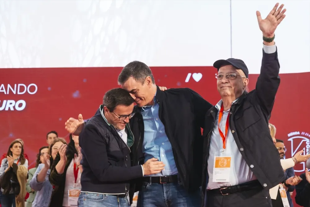 EuropaPress_5845719_i_d_secretario_general_psoe_extremadura_miguel_angel_gallardo_secretario