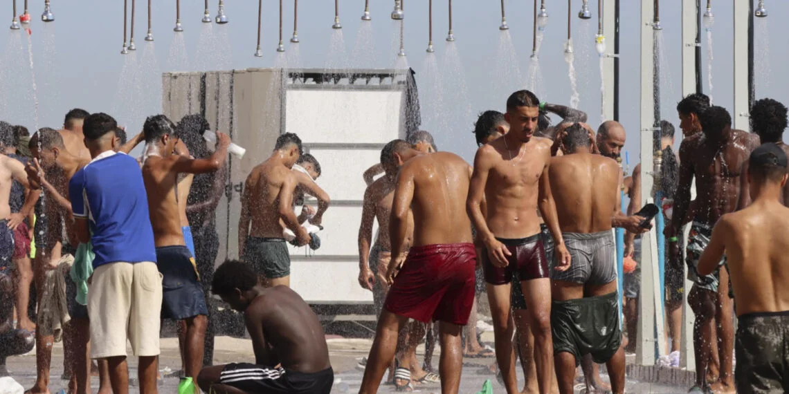 INMIGRANTES-EN-CEUTA-ESPANA-EFE-3-1140x570