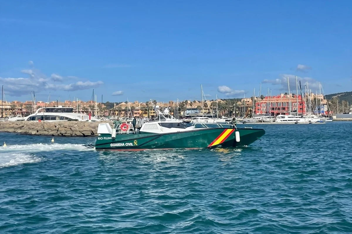 EuropaPress_5008621_guardia_civil_algeciras_estrena_nueva_patrullera_rio_flumen_mas_rapida-1-1