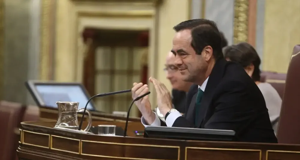 Jose-Bono-en-el-Congreso-de-los-Diputados-e1790230207220