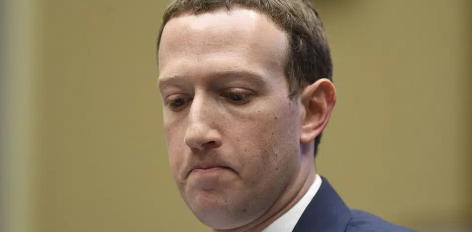 Facebook_Mark-Zuckerberg