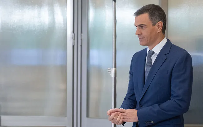 a99807a137ad0426a4dac1ffd7626ffb