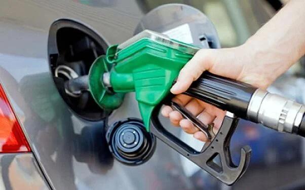La-gasolina-y-el-gasoleo-suben-por-tercera-semana-consecutiva-602x375