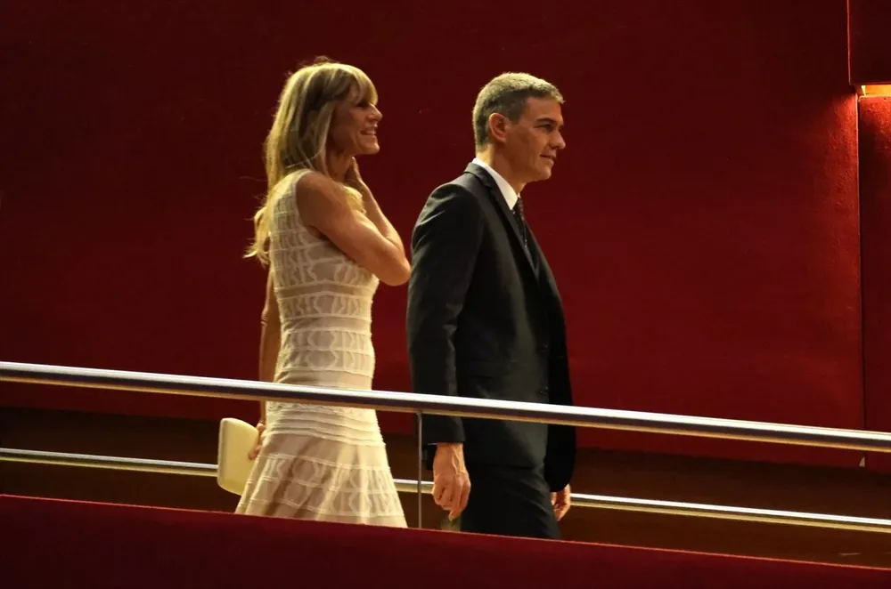 El-presidente-del-Gobierno-Pedro-Sanchez-y-su-mujer-Begona-Gomez