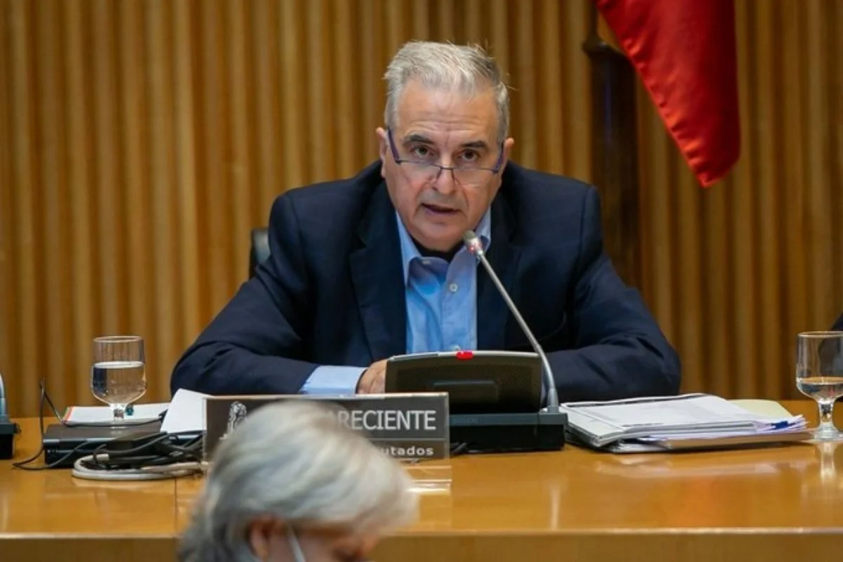 EuropaPress_3186505_presidente_fundacion_renovables_fernando_ferrando_vitales_comparecencia-1