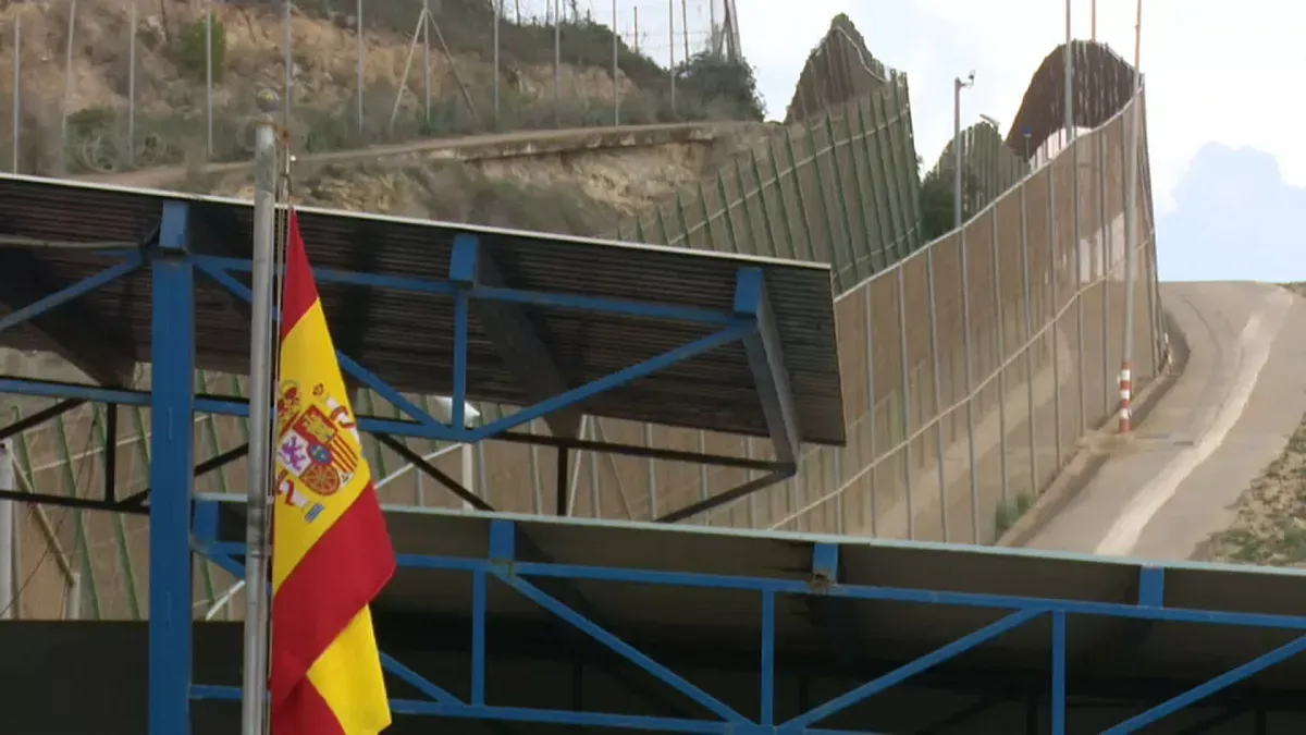 valla-melilla