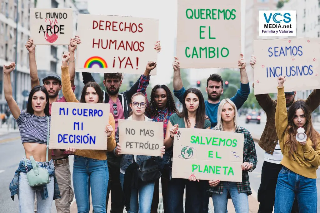 JOVENESCOMUNISMO-2023-11-27-04-54-24-utc-1024x683-1