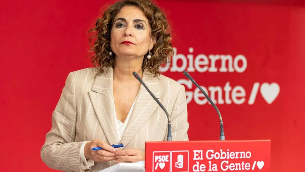 Hacienda-maria-jesus-montero