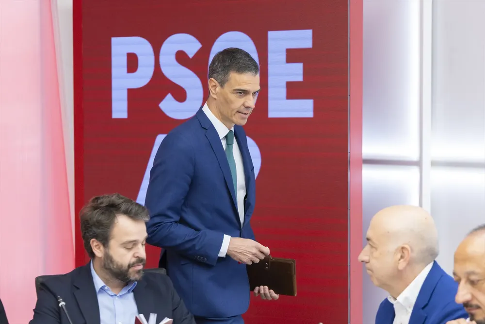 EuropaPress_6803997_secretario_general_psoe_pedro_sanchez_llegada_reunion_comision_ejecutiva-1