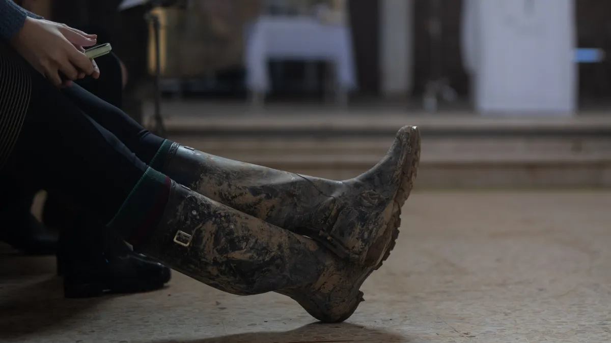 sos-desaparecidos-denunciara-las-negligencias-durante-la-gestion-de-la-dana-tenia-que-haber-listas-d_94e5